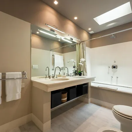 Via Del Campuccio, 72 - 300 Sqm Luxurious With Parking And Private Terrace - Charming Apartment Florence