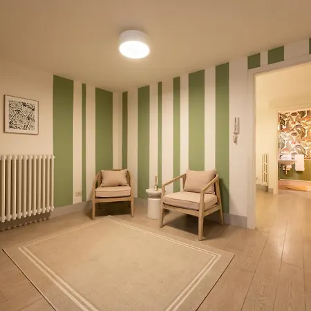 Via Del Campuccio, 72 - 300 Sqm Luxurious With Parking And Private Terrace - Charming Apartment