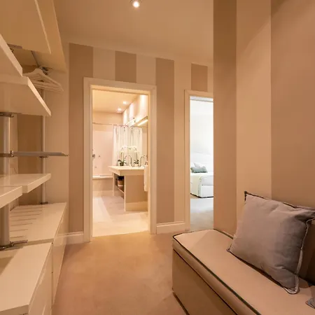 Via Del Campuccio, 72 - 300 Sqm Luxurious With Parking And Private Terrace - Charming *