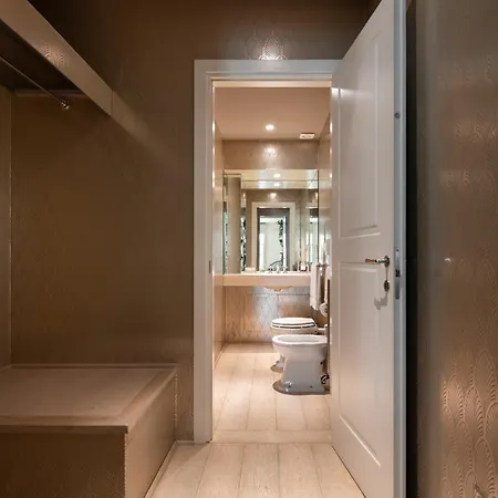 Via Del Campuccio, 72 - 300 Sqm Luxurious With Parking And Private Terrace - Charming *
