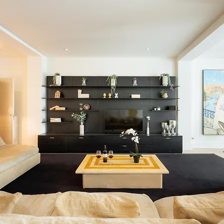 Via Del Campuccio, 72 - 300 Sqm Luxurious With Parking And Private Terrace - Charming Apartment *