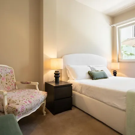 Via Del Campuccio, 72 - 300 Sqm Luxurious With Parking And Private Terrace - Charming Apartment Florence