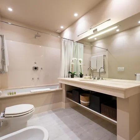 Via Del Campuccio, 72 - 300 Sqm Luxurious With Parking And Private Terrace - Charming Florence